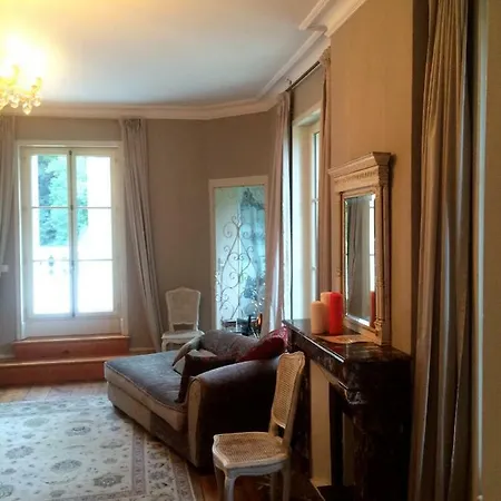 Chateau Charbontiere Sers (Charente)