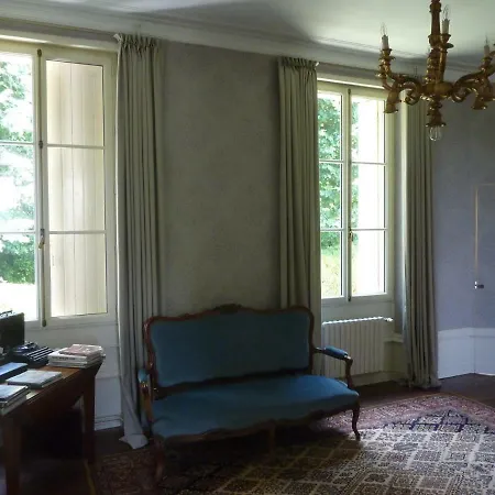 Chateau Charbontiere * Sers (Charente)