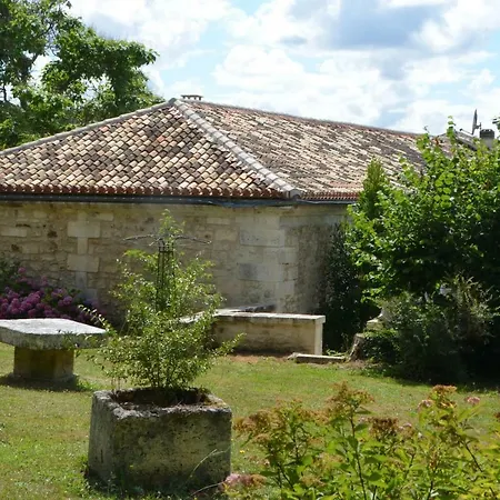 Chateau Charbontiere * Sers (Charente)
