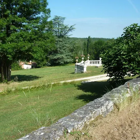 לינה וארוחת בוקר Chateau Charbontiere